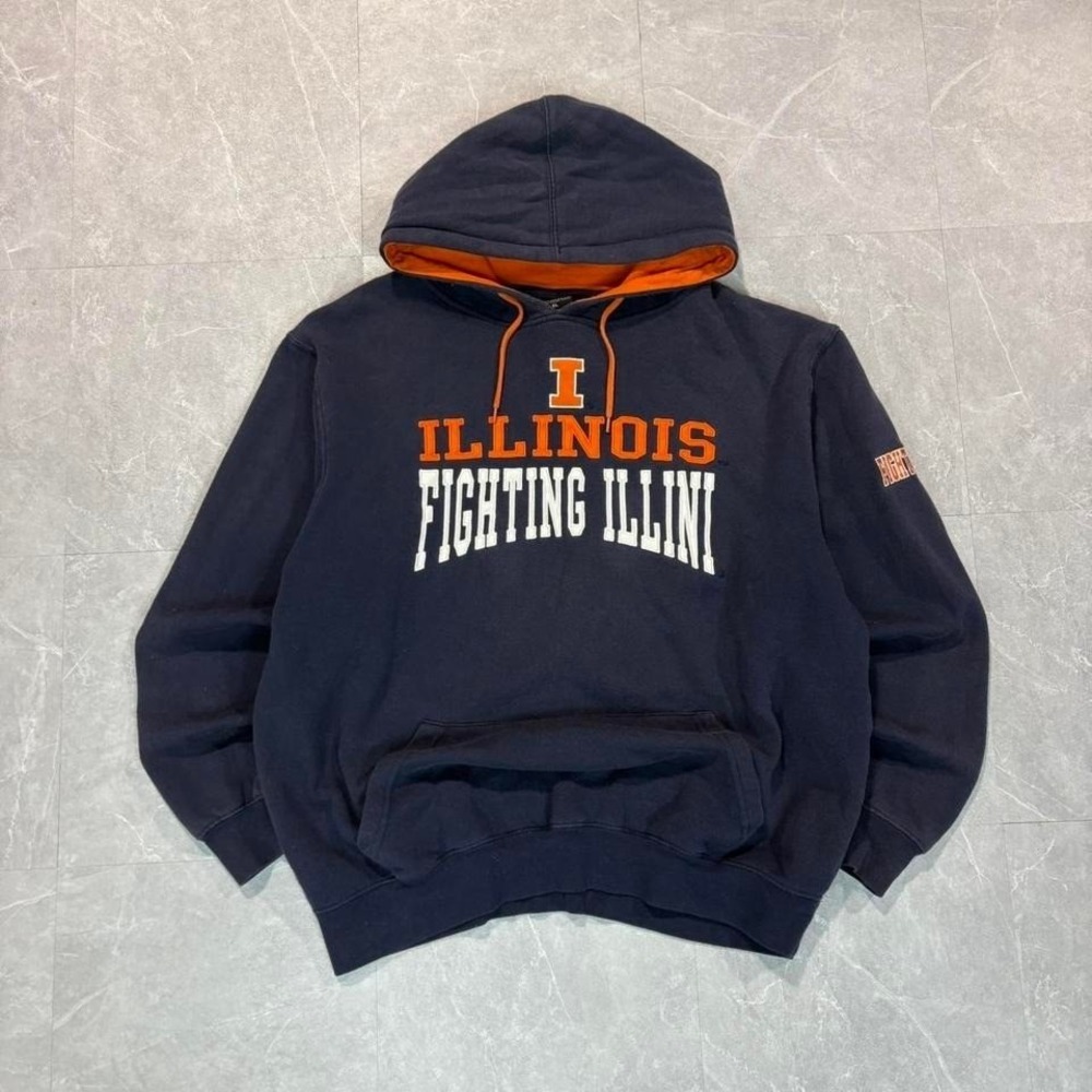 Navy and orange vintage 90s Illinois Fighting‎ Illini hoodie